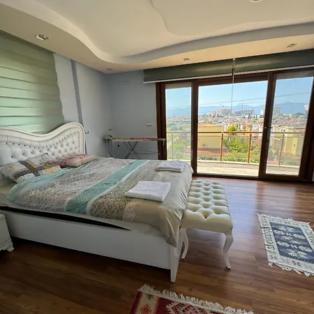 Oezel Lejlighed Kusadası